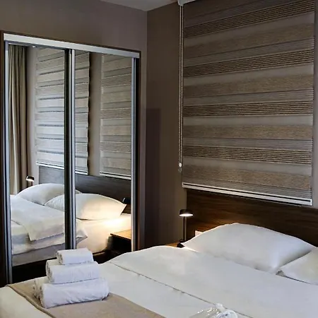 Mk Premier Resort *
